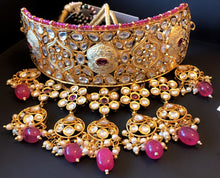 Load image into Gallery viewer, REENA KUNDAN SET