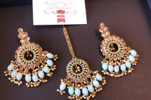 Load image into Gallery viewer, LEEYA MINT EARRINGS
