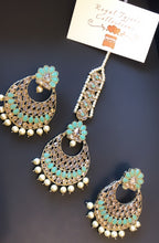 Load image into Gallery viewer, RAABIA POLKI EARRINGS SET
