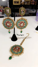 Load image into Gallery viewer, Heena Earrings Set
