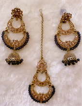 Load image into Gallery viewer, ‘MAAHI’ Earrings set
