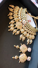 Load image into Gallery viewer, Nagma bridal set
