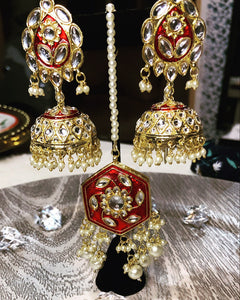 Kimat Kundan Earrings and tikka set